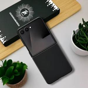 کاور مدل سیلیکونی مناسب برای گوشی موبایل سامسونگ Galaxy Z Flip 7