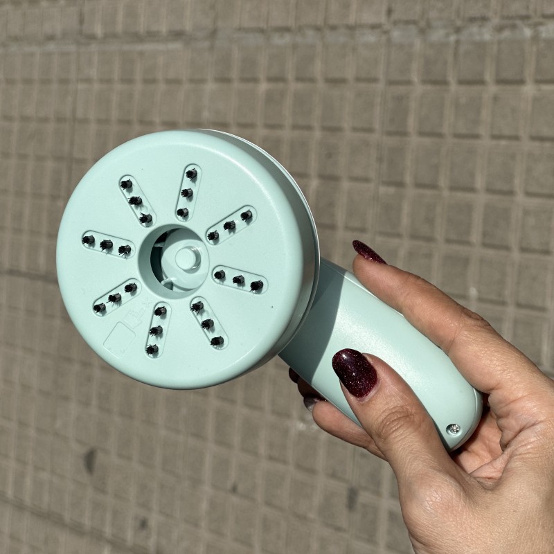 مینی جاروی شارژی رنگ آبی