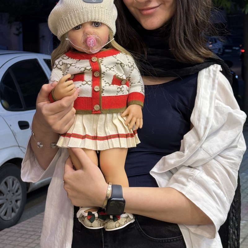 عروسک سیلیکونی هوشمند