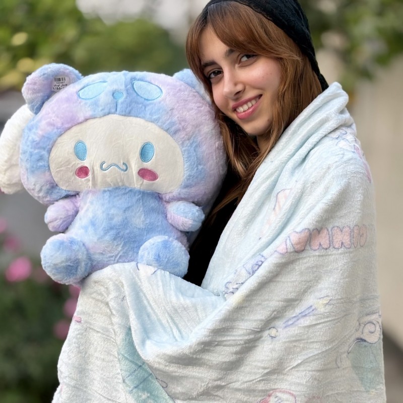 پتو بالشتی سینامورول با لباس آبرنگی