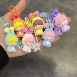 چارم فینگیلی بچه خوابیده لباس خرگوشی