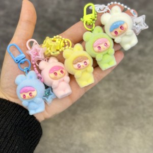 چارم فینگیلی بچه لباس خرگوشی