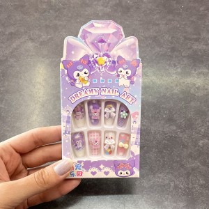 ناخن مصنوعی