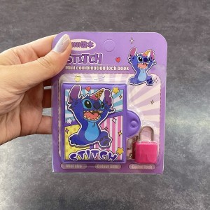 ناخن مصنوعی