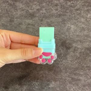 پاکن خمیری لبوبو