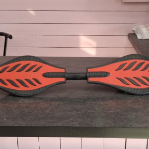 اسکیت برد دو چرخ مفصل دار (عمده)