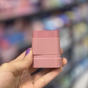 رژگونه ۰۵