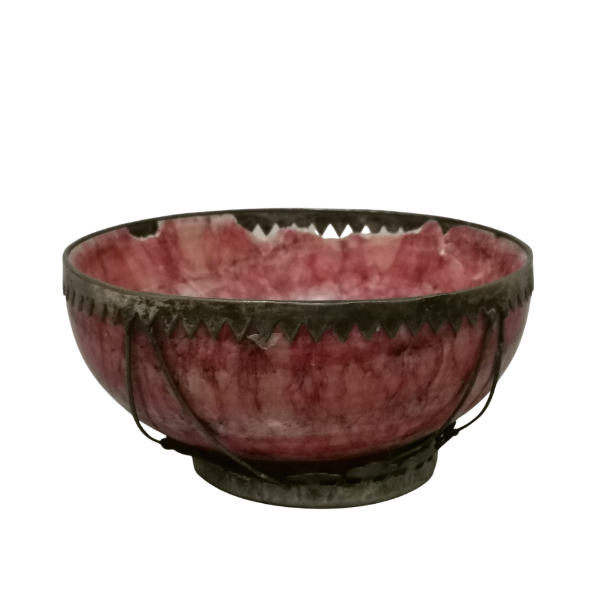 کاسه سنگ یشم قرمز قدیمی