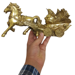 مجسمه کالسکه اسب برنزی