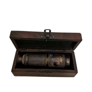 دوربین تک چشم انگلیسی تاریخ 1841 میلادی