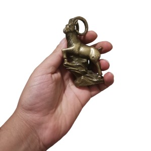 مجسمه قوچ برنزی