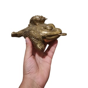 مجسمه قورباغه وزغ برنزی