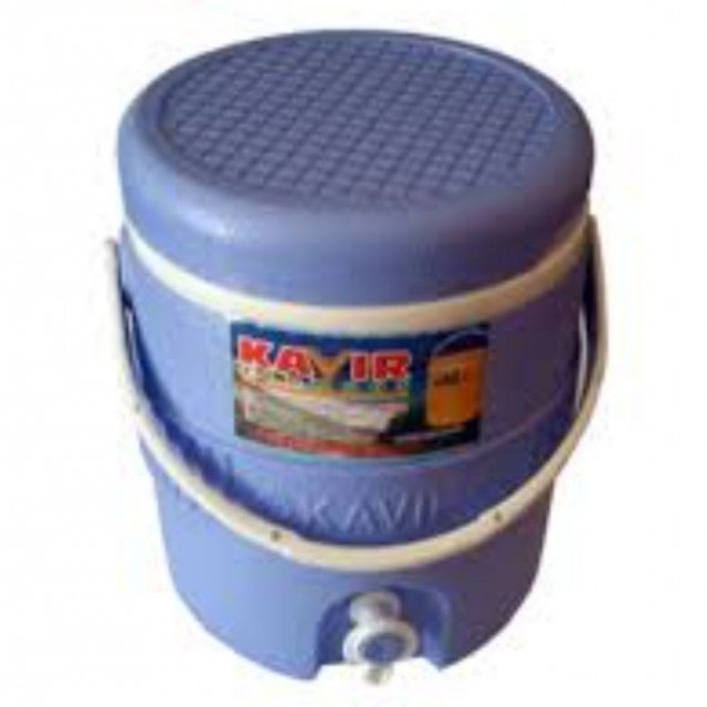 کلمن(یخدان) پلاستیکی 12 لیتر کویر (موادنو)