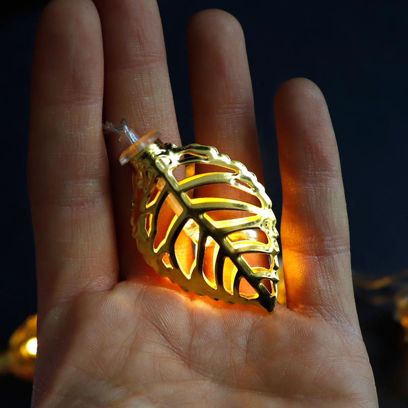 ریسه 10 لامپ فلزی طرح برگ طلایی آفتابی 2٫5 متری