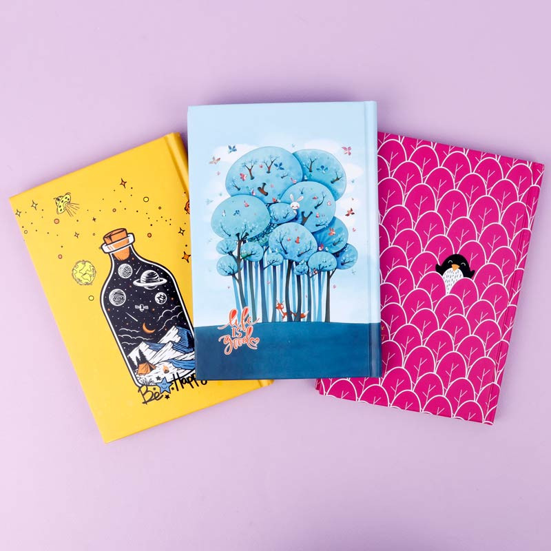 دفتر 100 برگ رقعی پیک فدک طرح فانتزی کد 028