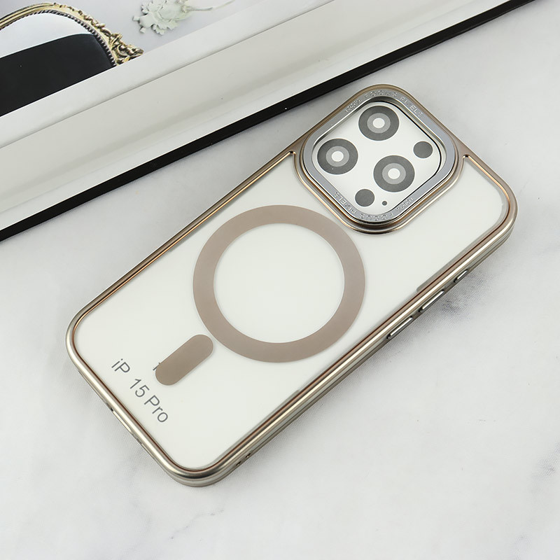 قاب PC Focus Pixels مگ سیف Vip Max آیفون iPhone 15 Pro