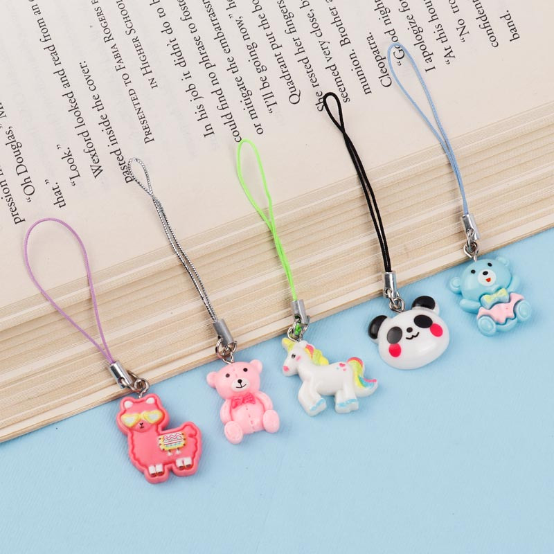 آویز فلش و موبایل طرح عروسکی رزینی