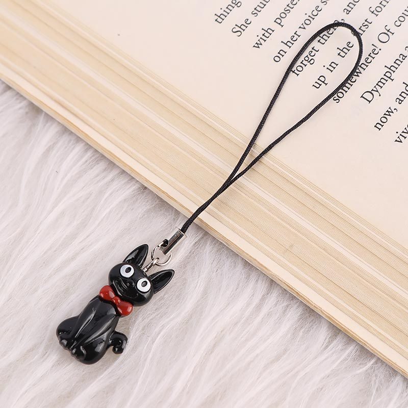 آویز فلش و موبایل طرح گربه سیاه