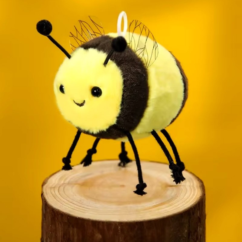 جاکلیدی عروسک پولیشی کوکی طرح زنبور