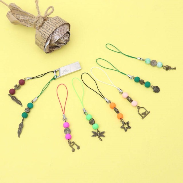 آویز فلش و موبایل طرح اونیکس رنگی