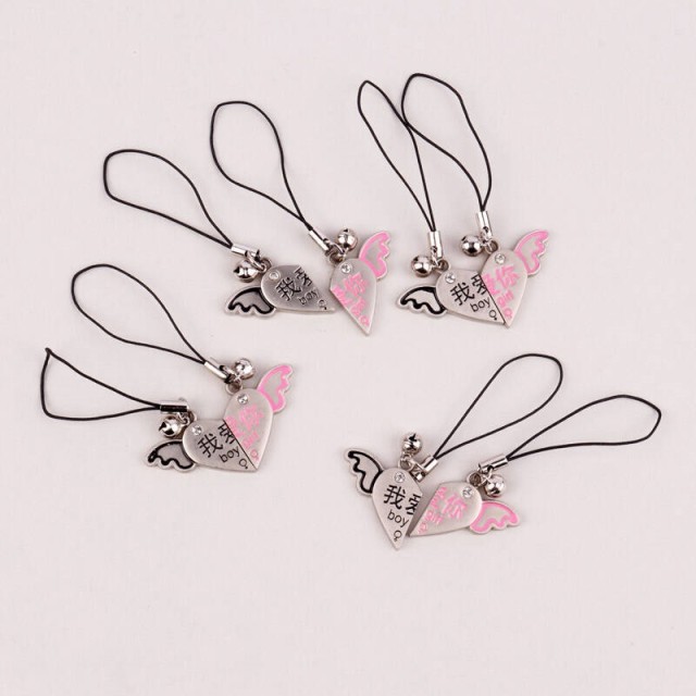 آویز فلش و موبایل طرح قلب بالدار