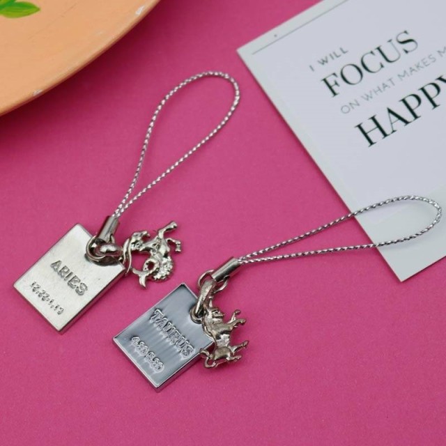 آویز فلش و موبایل طرح ست جور