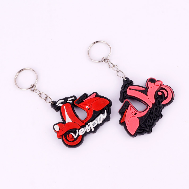 جاکلیدی سیلیکونی طرح موتور Vespa کوچک