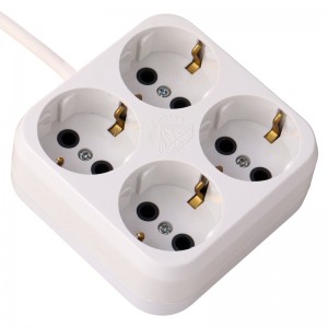 چند راهی 4 خانه برق ارت دار کاوه پلاست با کابل 1٫5 متری