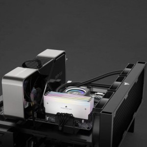 رم کامپیوتر Corsair Dominator Titanium RGB DDR5 64GB 6000MHz CL30 Dual
