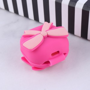 کاور سیلیکونی عروسکی گلکسی بادز 2 طرح Barbie