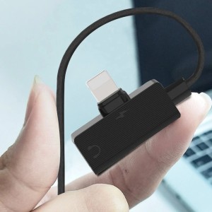 کابل تبدیل صدا و شارژ لایتنینگ یسیدو YAU03 طول 1.2 متر