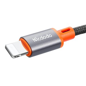 کابل تبدیل Lightning به AUX مک دودو CA-0890 طول 1.8 متر