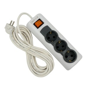 چند راهی ۳ خانه برق ارت دار امگا R3000 با کابل ۵ متری