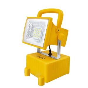 پروژکتور سیار شارژی و پاوربانک ۴۰۰۰ Soxin QM827