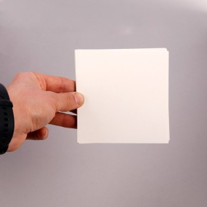 کاغذ یادداشت ساده نهال آلما ۱۰x10cm کد ۷۳۰۳ بسته ۳۰۰ برگی