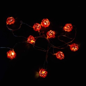 ریسه طرح گوی چوبی نارنجی 10 لامپ آفتابی طول 2.5 متر