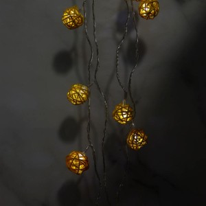 ریسه 10 لامپ طرح گوی چوبی زرد مهتابی طول 2.5 متر