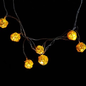 ریسه طرح گوی چوبی زرد 10 لامپ آفتابی طول 2.5 متر