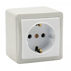 پریز روکار ارت دار پارت الکتریک PE4051