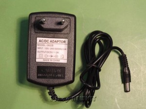 آداپتور 5V 2A پک سبز