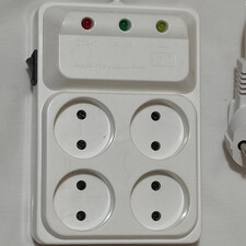 محافظ برق 4 خانه KARNO 1.2M