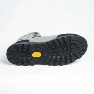 کفش کوهنوردی اسنوهاک مدل سیروان