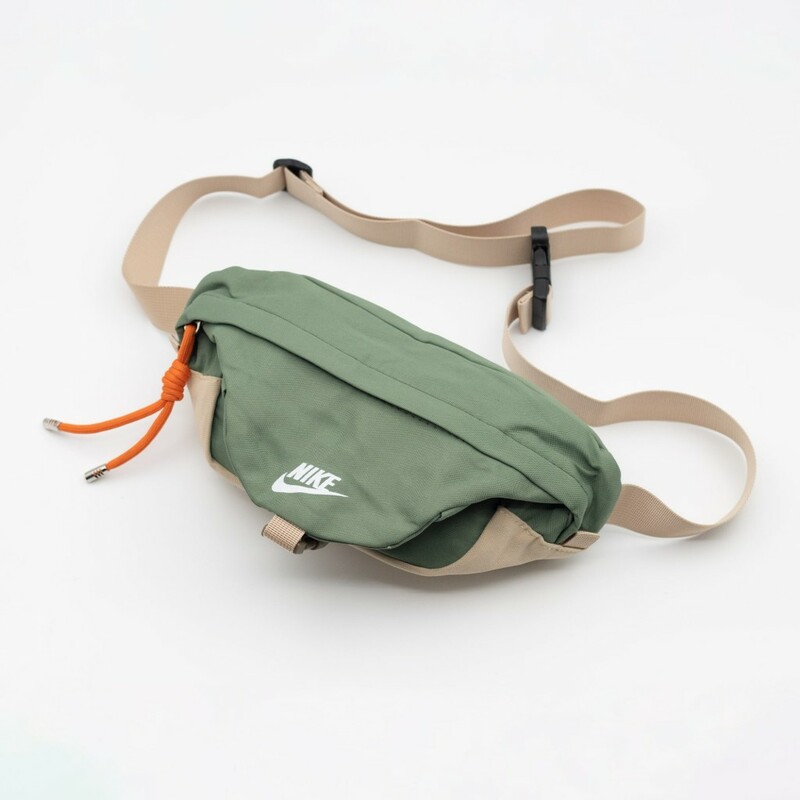 کیف کمری دومنظوره بادی بگ نایکی مدل NIKE BODY BAG - NB-64785-24 | مسترکوالیتی