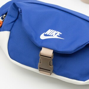 کیف کمری دومنظوره بادی بگ نایکی مدل NIKE BODY BAG - NB-64785-23 | مسترکوالیتی