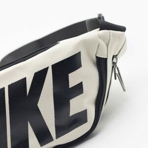 کیف کمری دومنظوره بادی بگ نایکی مدل NIKE BODY BAG - NB-4580.7 | مسترکوالیتی