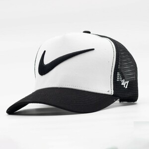 کلاه کپ نایکی مدل NIKE-CAP-NC-206461 | مستر کوالیتی | مشکی/سفید