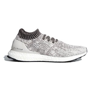 کفش مخصوص دویدن مردانه آدیداس مدل Ultraboost