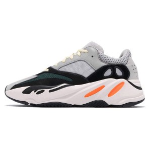 کفش مخصوص دویدن زنانه مدل Yeezy Boost 700