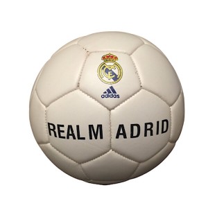 توپ فوتبال طرح رئال مادرید سایز 2