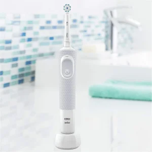 مسواک برقی اورال بی مدل Vitality D100 سفید